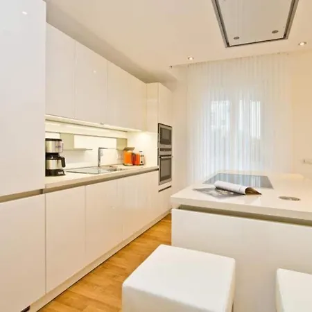 Strandresidenzen Bansin Ostseepalais 01 * Херингсдорф